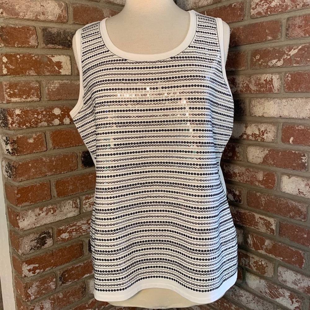 NWOT Chicos Zenergy White Sequence Tank Sz 3 (16)
